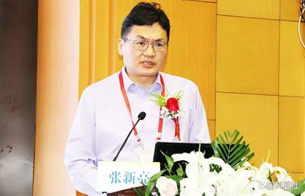 一周行业综述:2021年中国集成电路全行业销售额首次破万亿